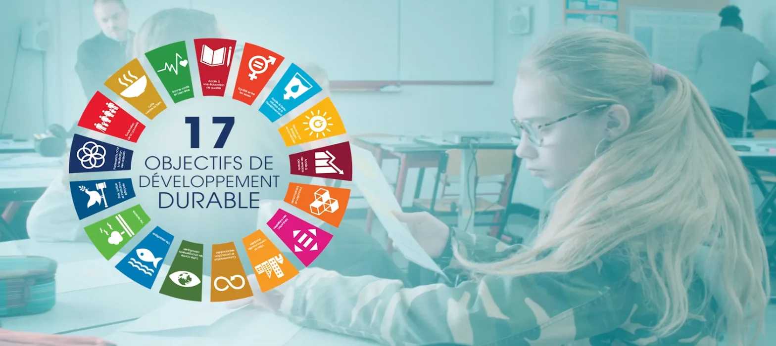 17 Objectifs de Développement Durable — une élève en classe